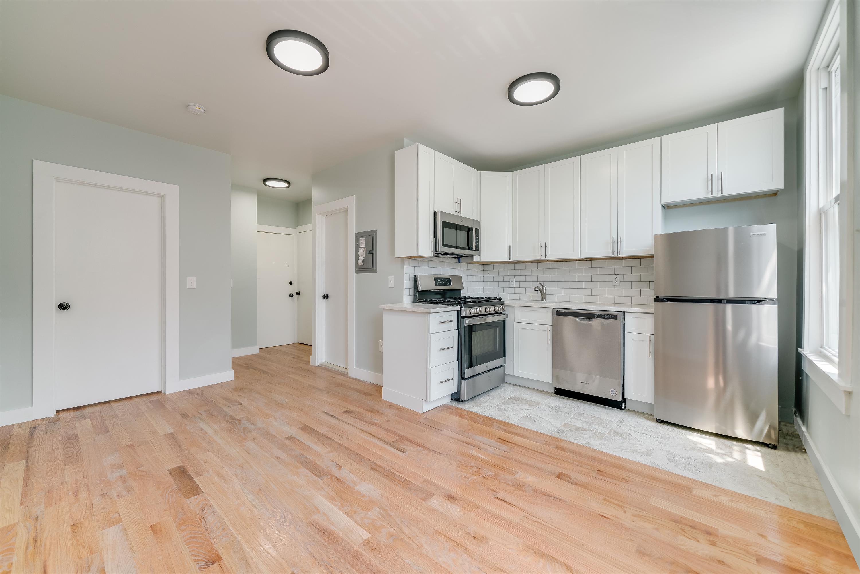 1139 Summit Ave
